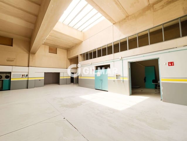 Commerciale in vendita in Costa del Silencio, Arona - 444.000 € (Rif: 10034773)