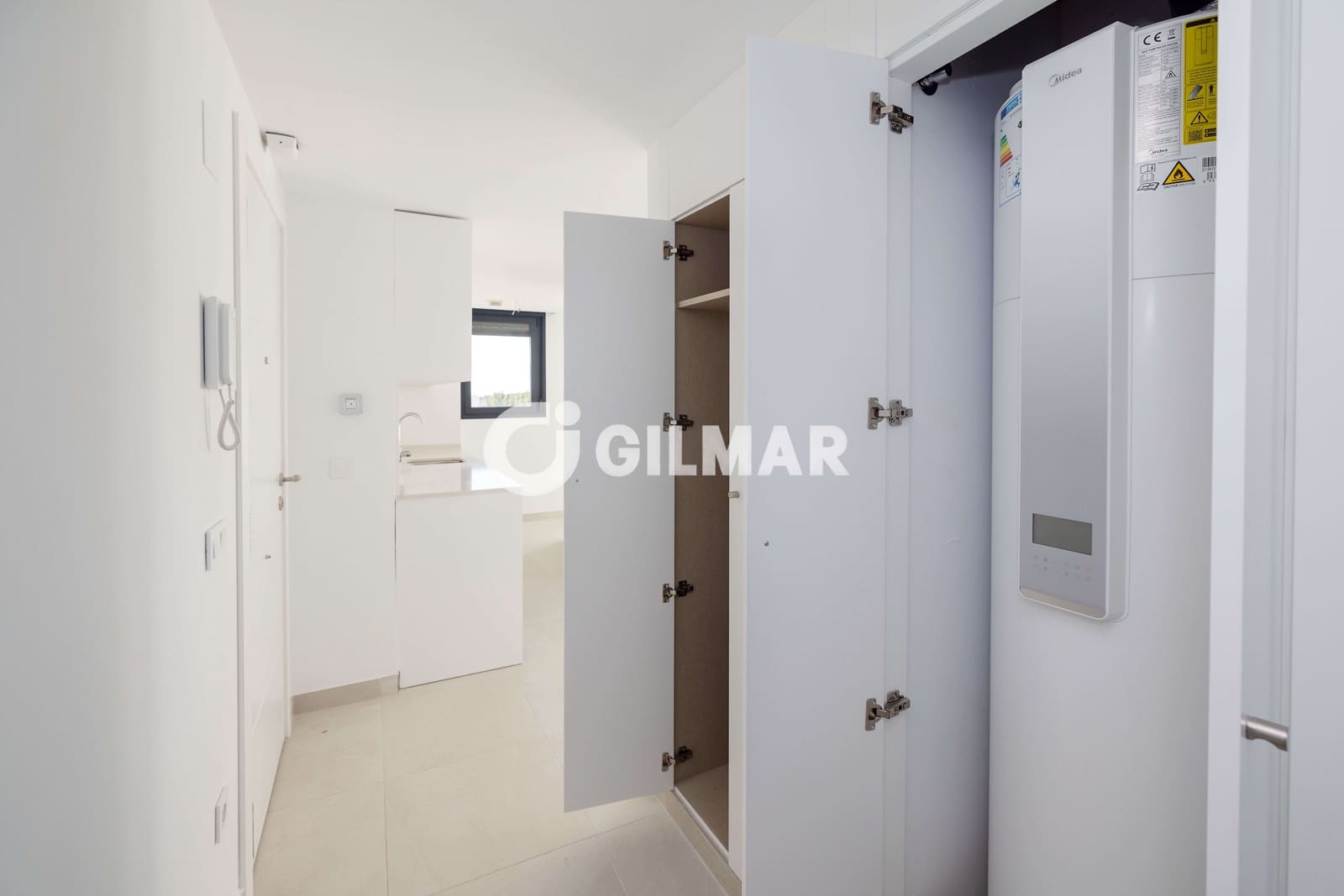 Ático de 3 habitaciones en El Chaparral en venta con piscina garaje - 550.000 € (Ref: 10035733)