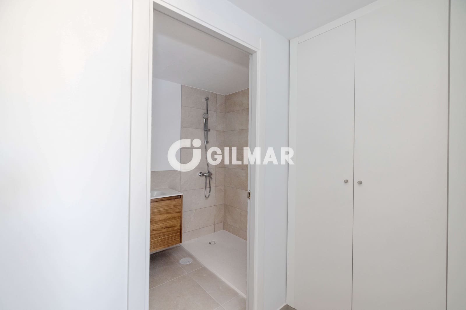 Ático de 3 habitaciones en El Chaparral en venta con piscina garaje - 550.000 € (Ref: 10035733)