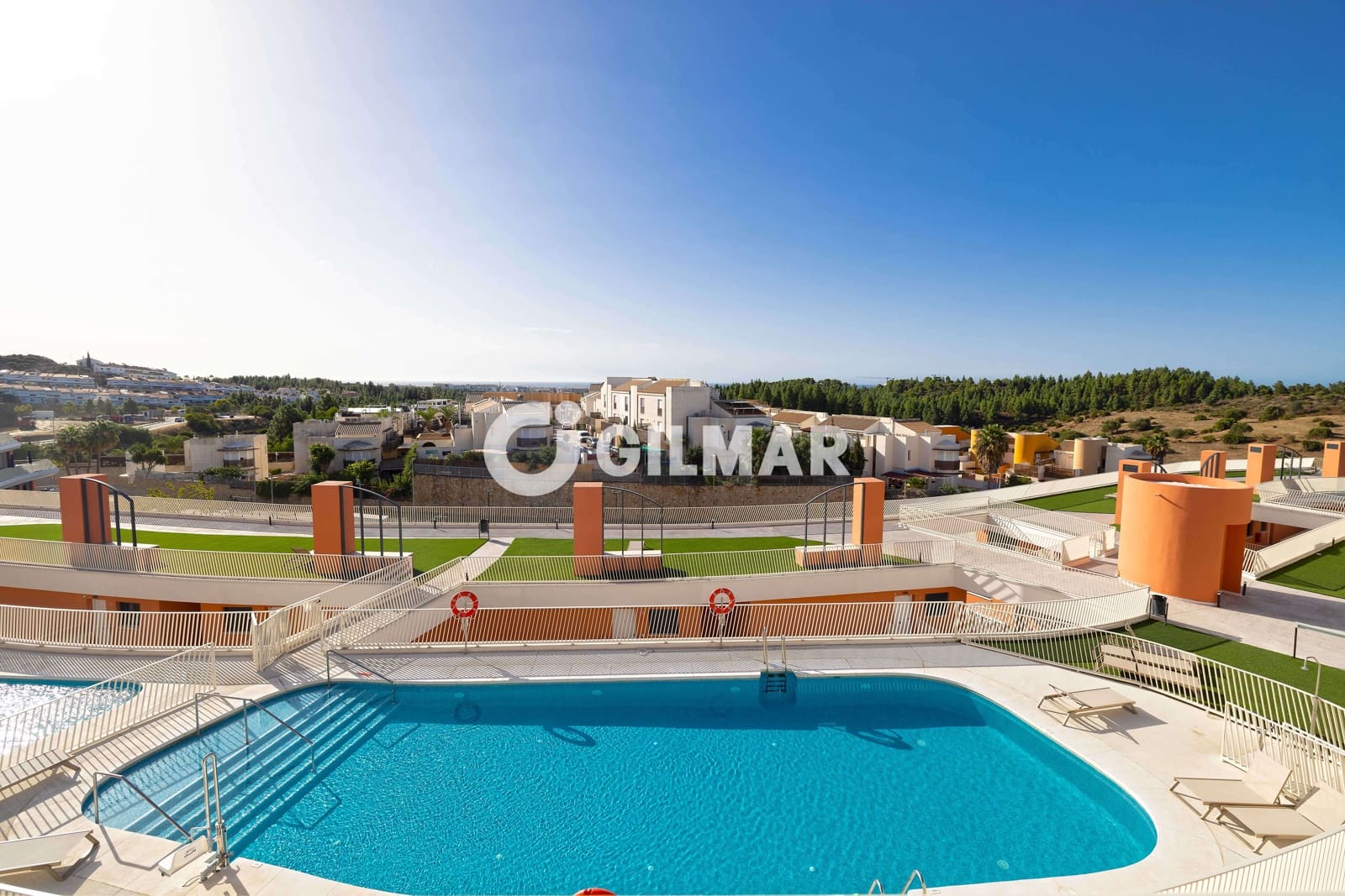 Ático de 3 habitaciones en El Chaparral en venta con piscina garaje - 550.000 € (Ref: 10035733)