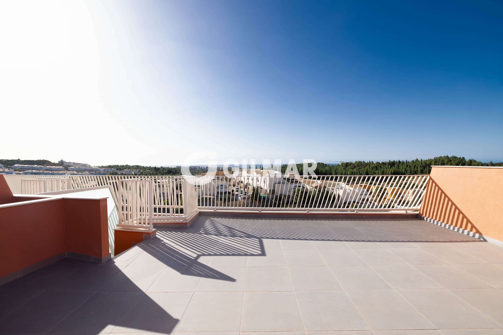 Ático de 3 habitaciones en El Chaparral en venta con piscina garaje - 550.000 € (Ref: 10035733)