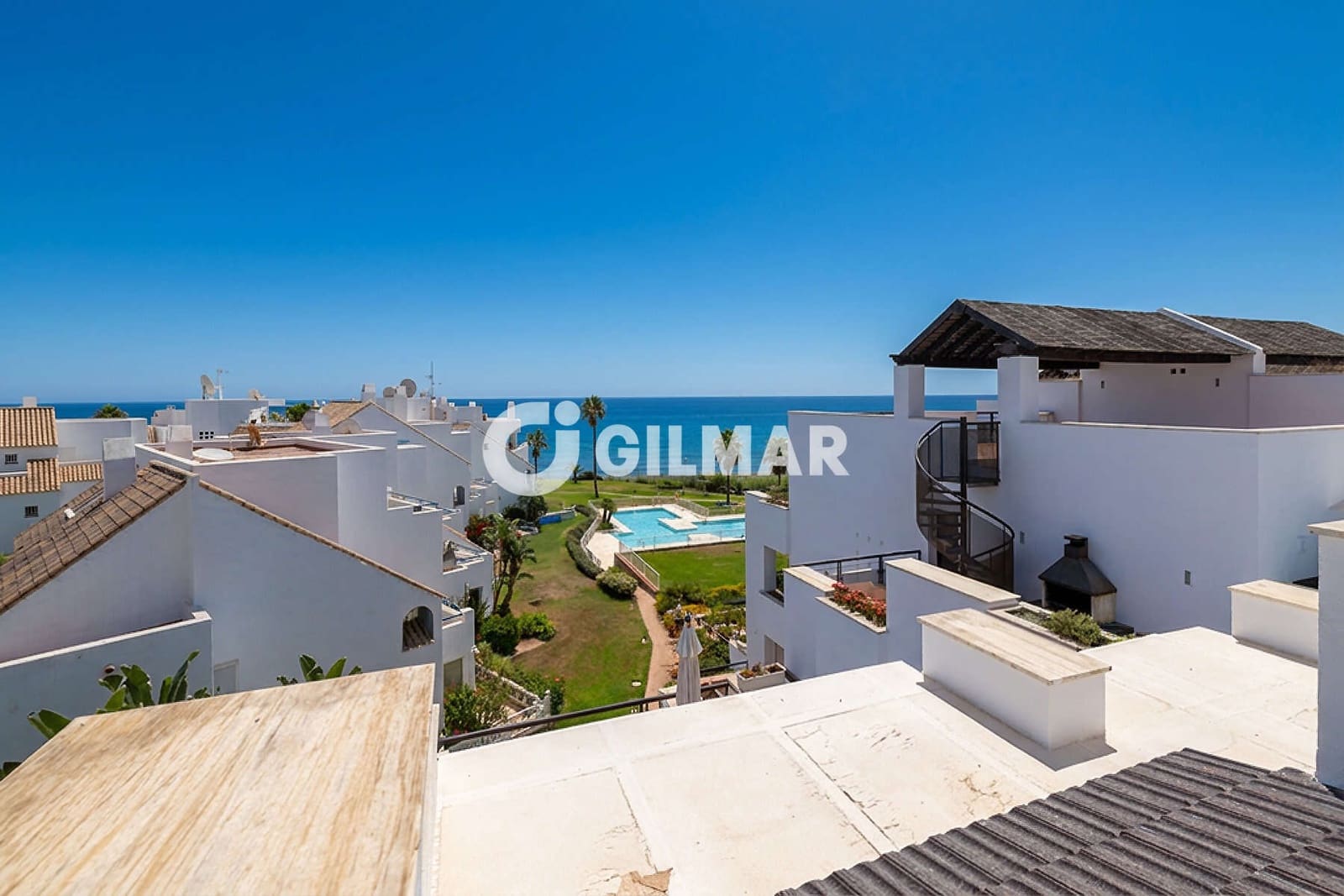 2 camera da letto Attico in vendita in Bahia de Casares con piscina garage - 520.000 € (Rif: 10037686)