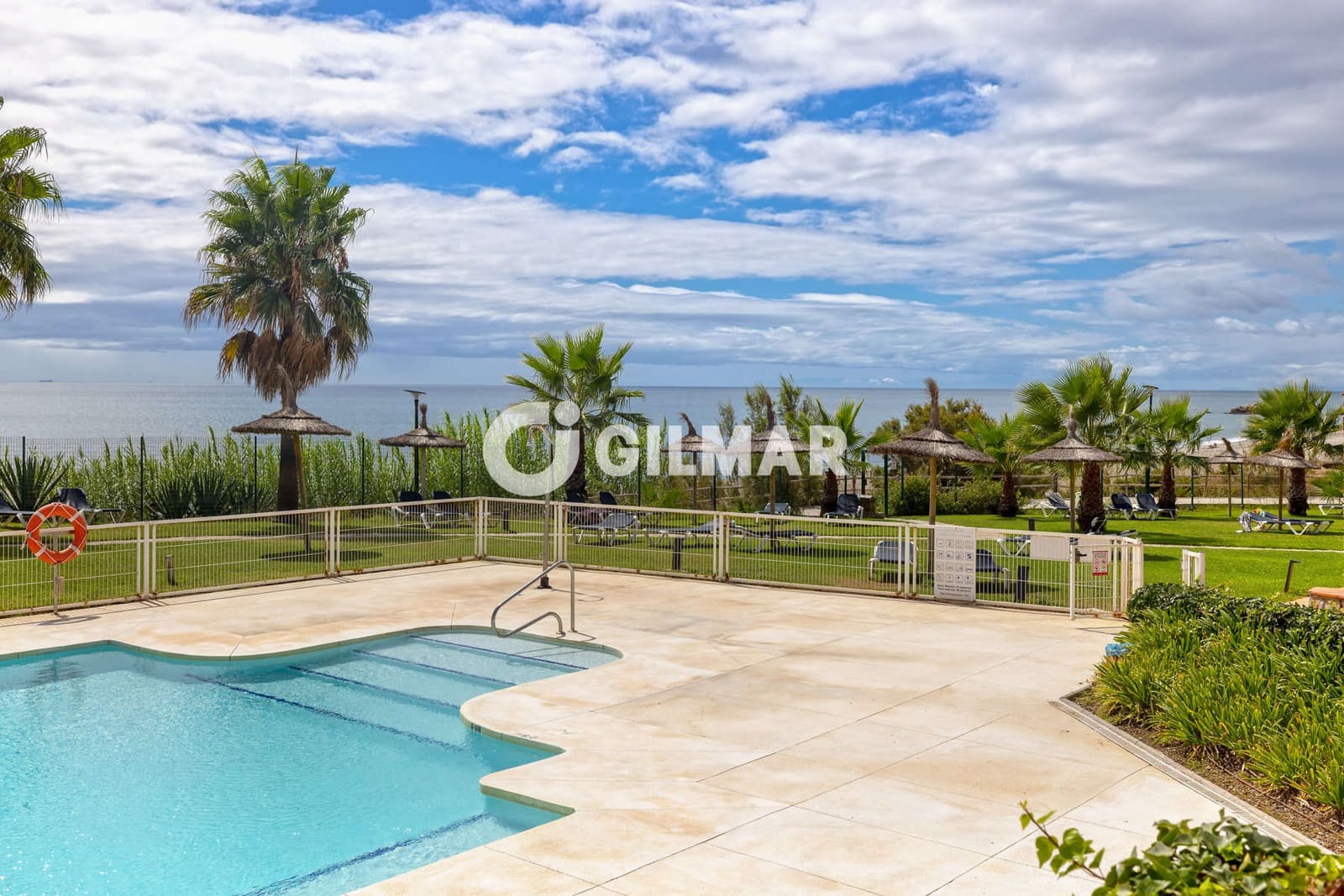 2 camera da letto Attico in vendita in Bahia de Casares con piscina garage - 520.000 € (Rif: 10037686)