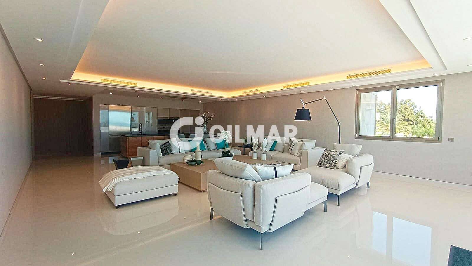 4 slaapkamer Flat te koop in Nueva Andalucia met zwembad garage - € 5.900.000 (Ref: 10039988)