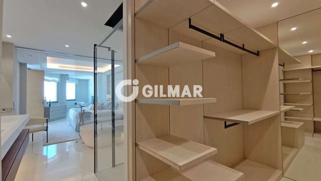 4 slaapkamer Flat te koop in Puerto Banus, Marbella met zwembad garage - € 5.900.000 (Ref: 10039988)