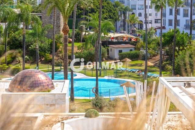 4 Zimmer Wohnung zu verkaufen in Puerto Banus, Marbella mit Pool Garage - 5.900.000 € (Ref: 10039988)