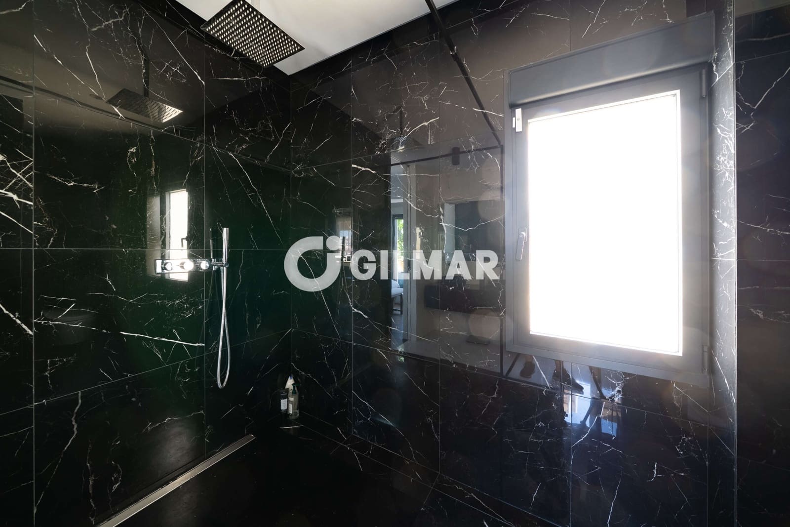 2 soveværelse Penthouse til salg i Madrid by - € 999.000 (Ref: 10041713)