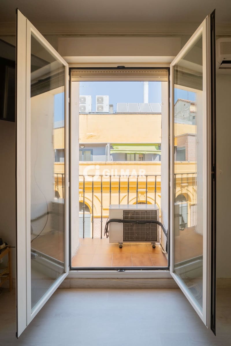 Wohnung zu verkaufen in Madrid Stadt - 265.000 € (Ref: 10041714)