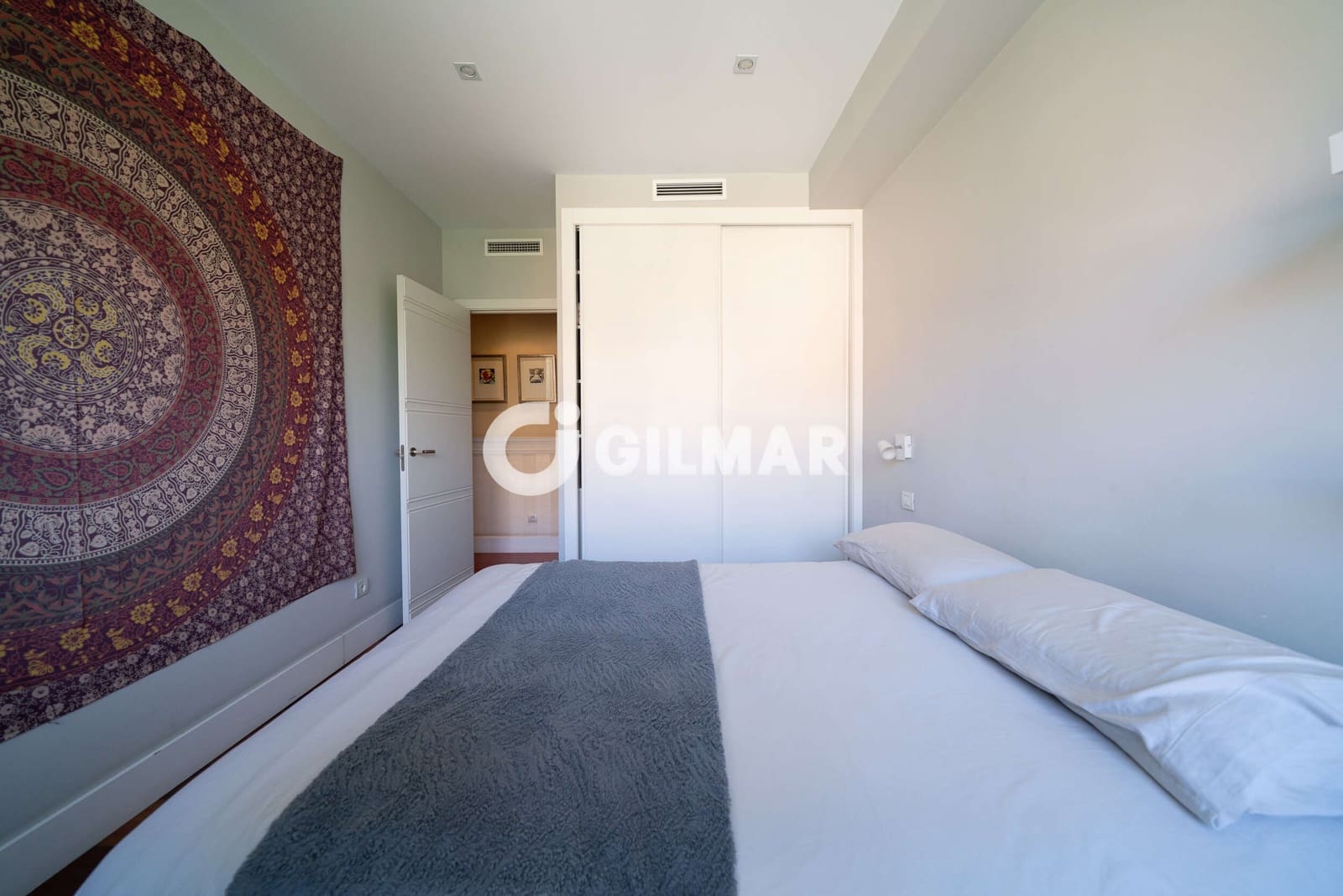 4 soveværelse Lejlighed til salg i Madrid by med swimmingpool garage - € 1.240.000 (Ref: 10041717)