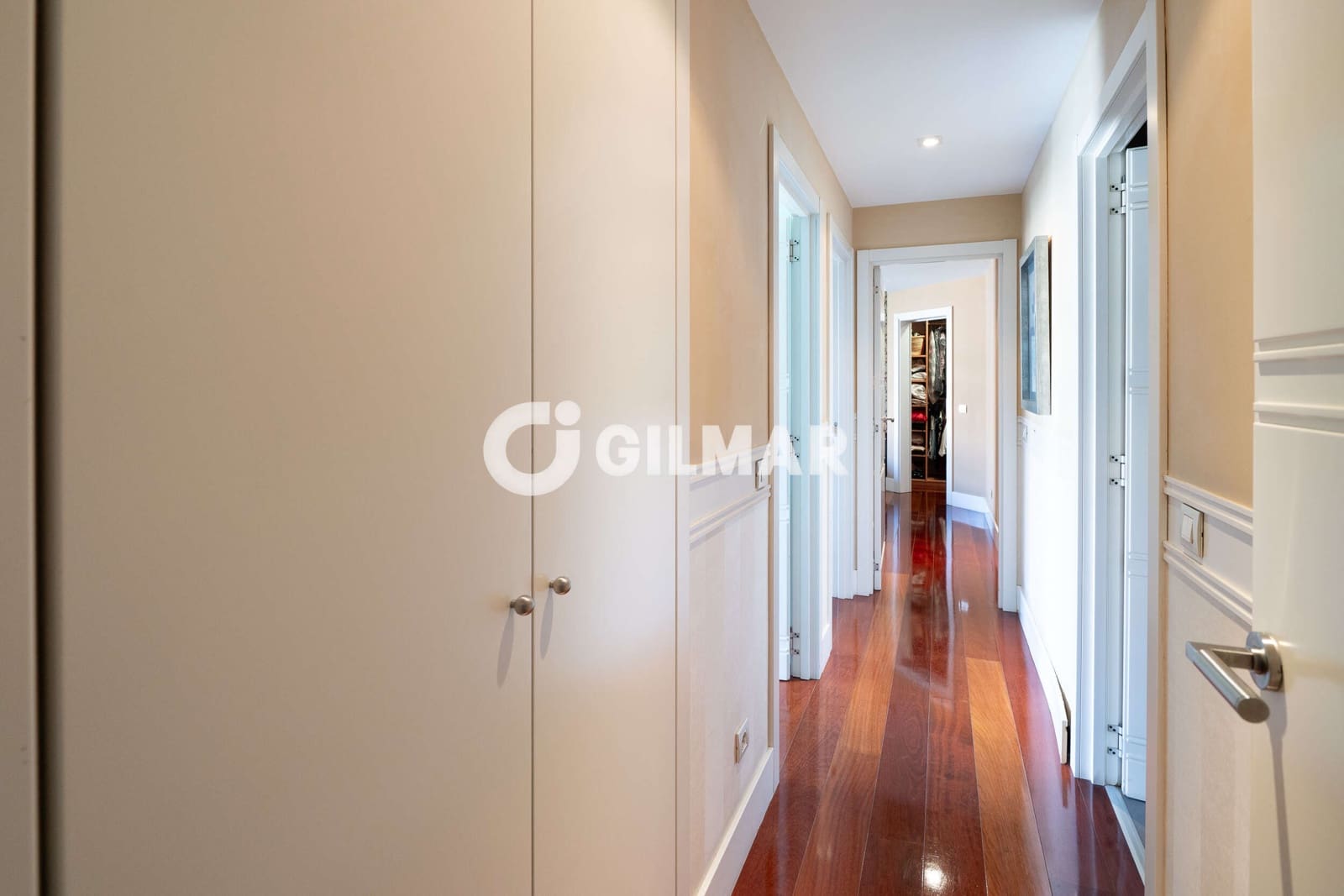 4 soveværelse Lejlighed til salg i Madrid by med swimmingpool garage - € 1.240.000 (Ref: 10041717)