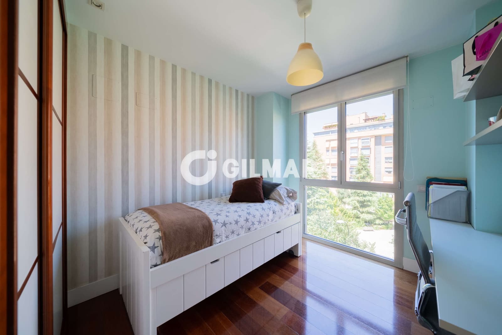 4 soveværelse Lejlighed til salg i Madrid by med swimmingpool garage - € 1.240.000 (Ref: 10041717)