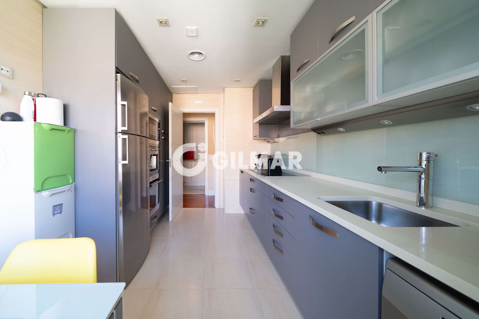 4 soveværelse Lejlighed til salg i Madrid by med swimmingpool garage - € 1.240.000 (Ref: 10041717)