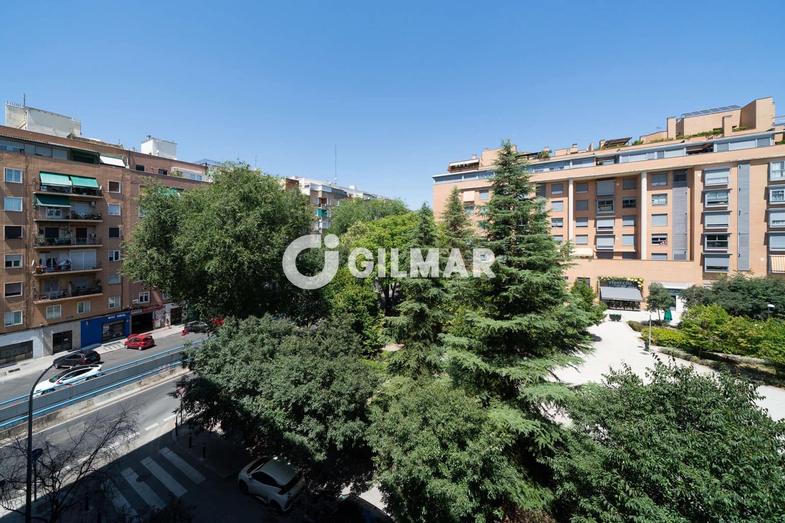 4 soveværelse Lejlighed til salg i Madrid by med swimmingpool garage - € 1.240.000 (Ref: 10041717)