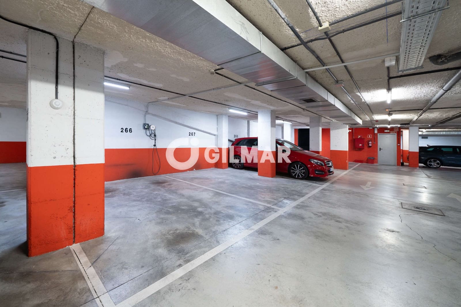 4 soveværelse Lejlighed til salg i Madrid by med swimmingpool garage - € 1.240.000 (Ref: 10041717)