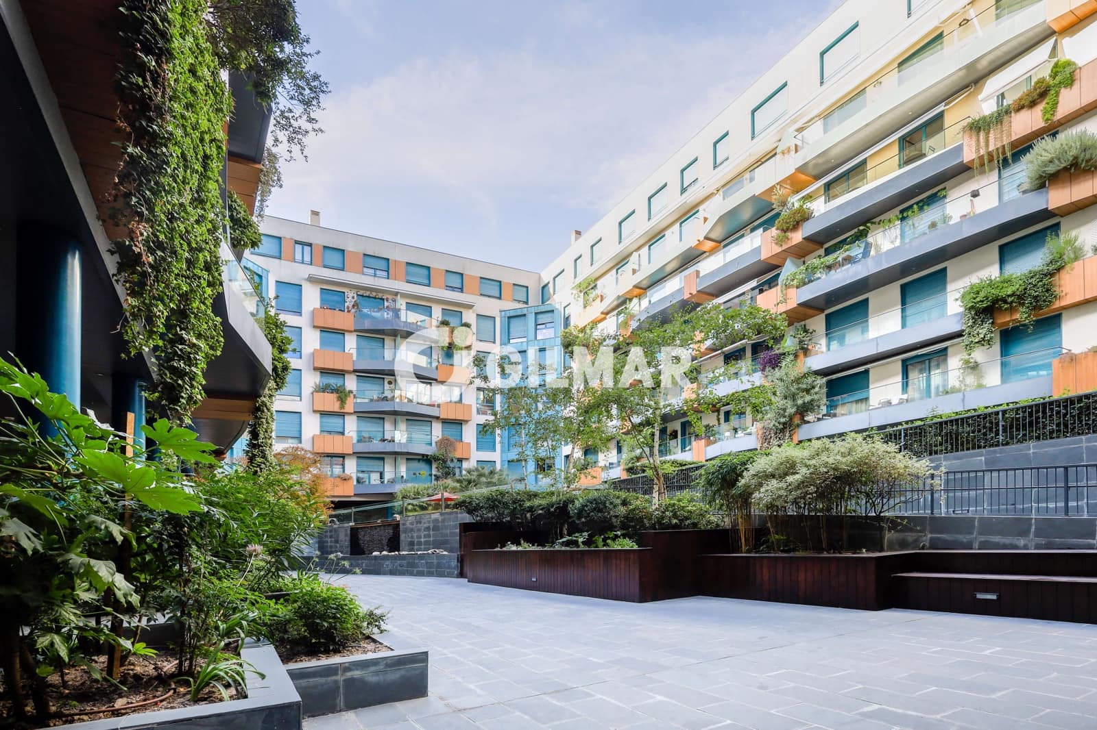 4 soveværelse Lejlighed til salg i Madrid by med swimmingpool garage - € 1.240.000 (Ref: 10041717)