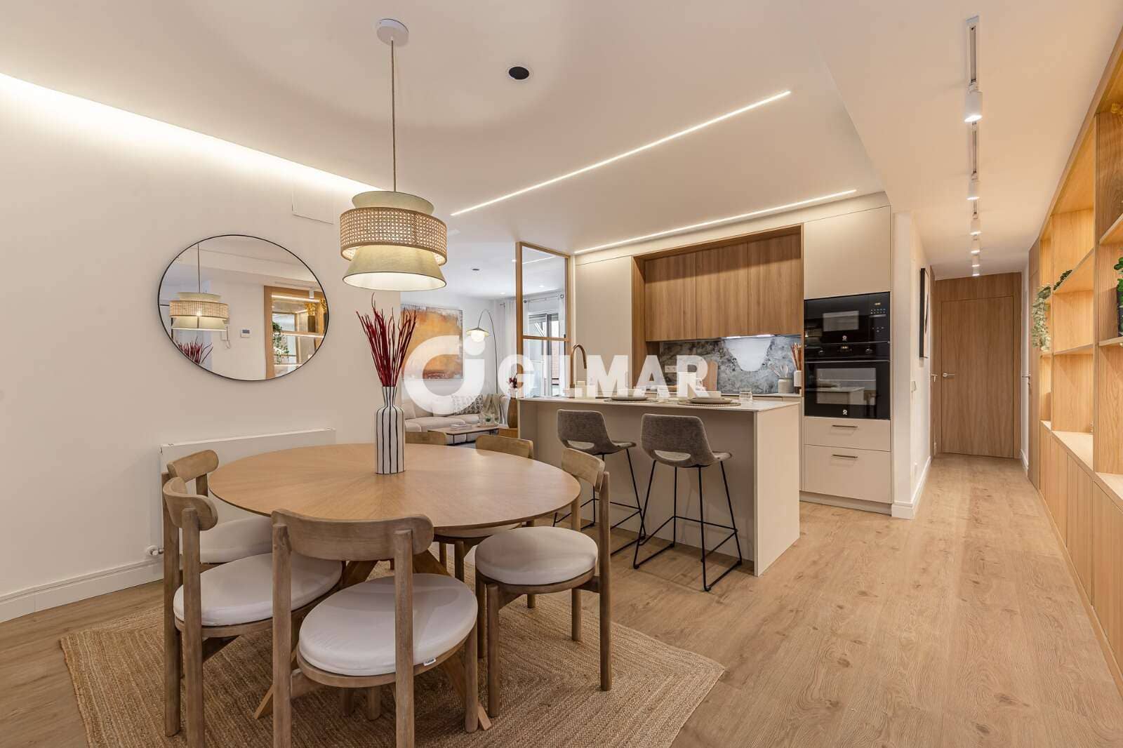 4 soveværelse Lejlighed til salg i Madrid by - € 925.000 (Ref: 10041719)