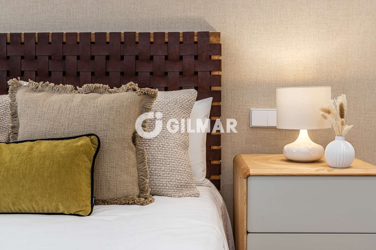 4 soveværelse Lejlighed til salg i Madrid by - € 925.000 (Ref: 10041719)