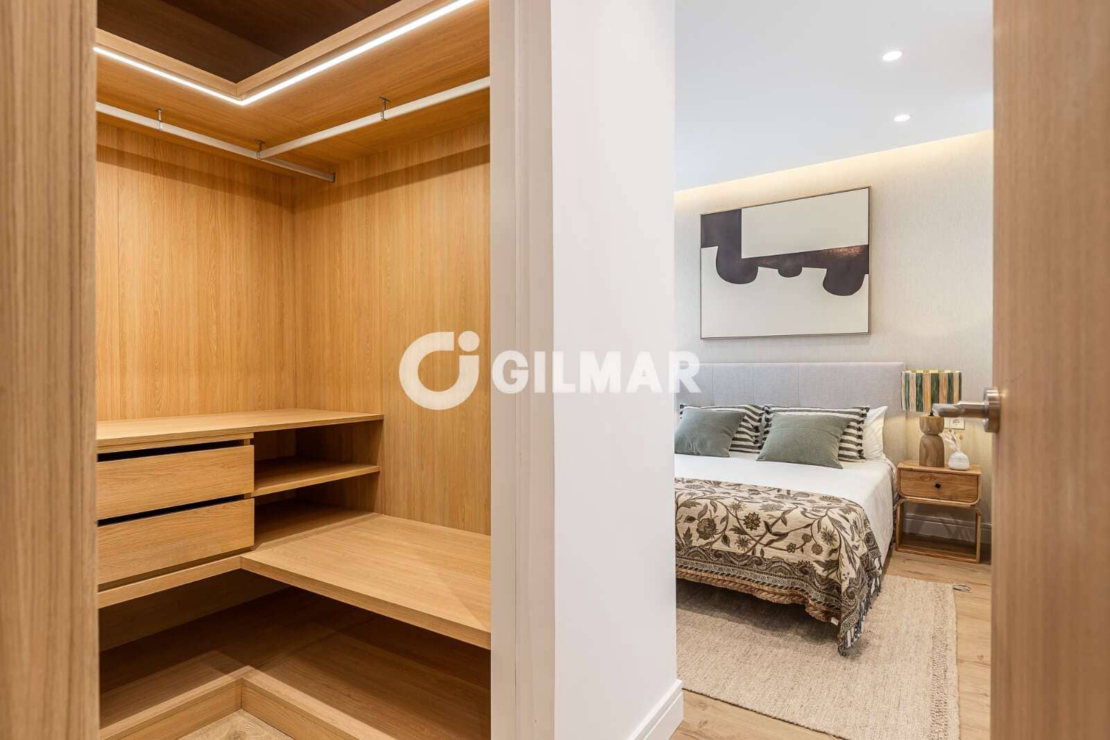 4 soveværelse Lejlighed til salg i Madrid by - € 925.000 (Ref: 10041719)