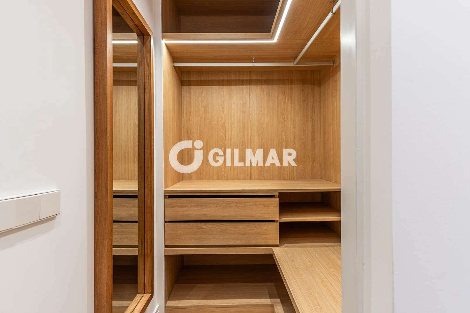 4 soveværelse Lejlighed til salg i Madrid by - € 925.000 (Ref: 10041719)