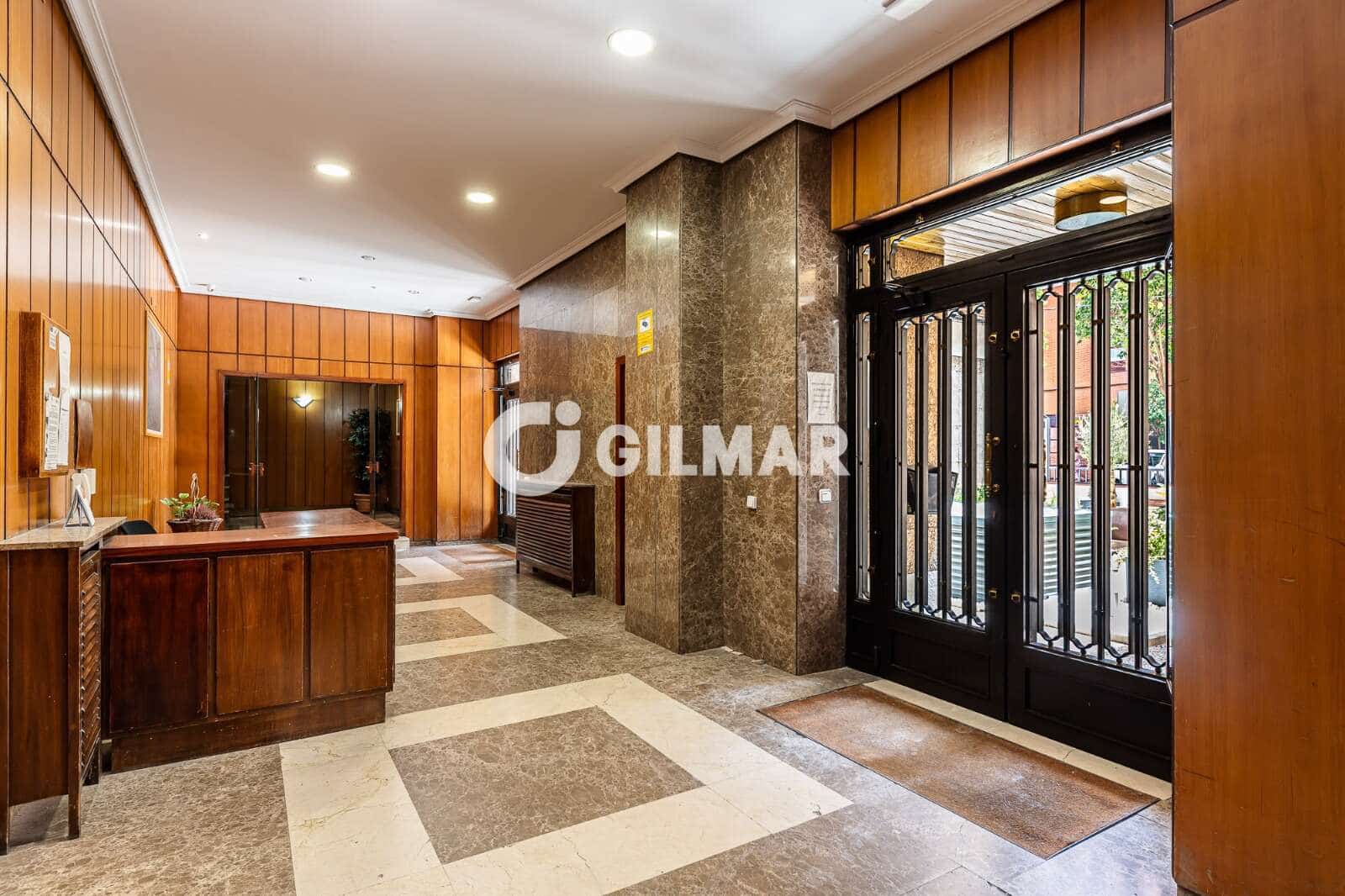 4 soveværelse Lejlighed til salg i Madrid by - € 925.000 (Ref: 10041719)