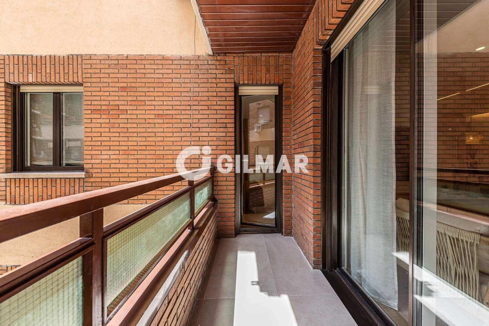 4 soveværelse Lejlighed til salg i Madrid by - € 925.000 (Ref: 10041719)