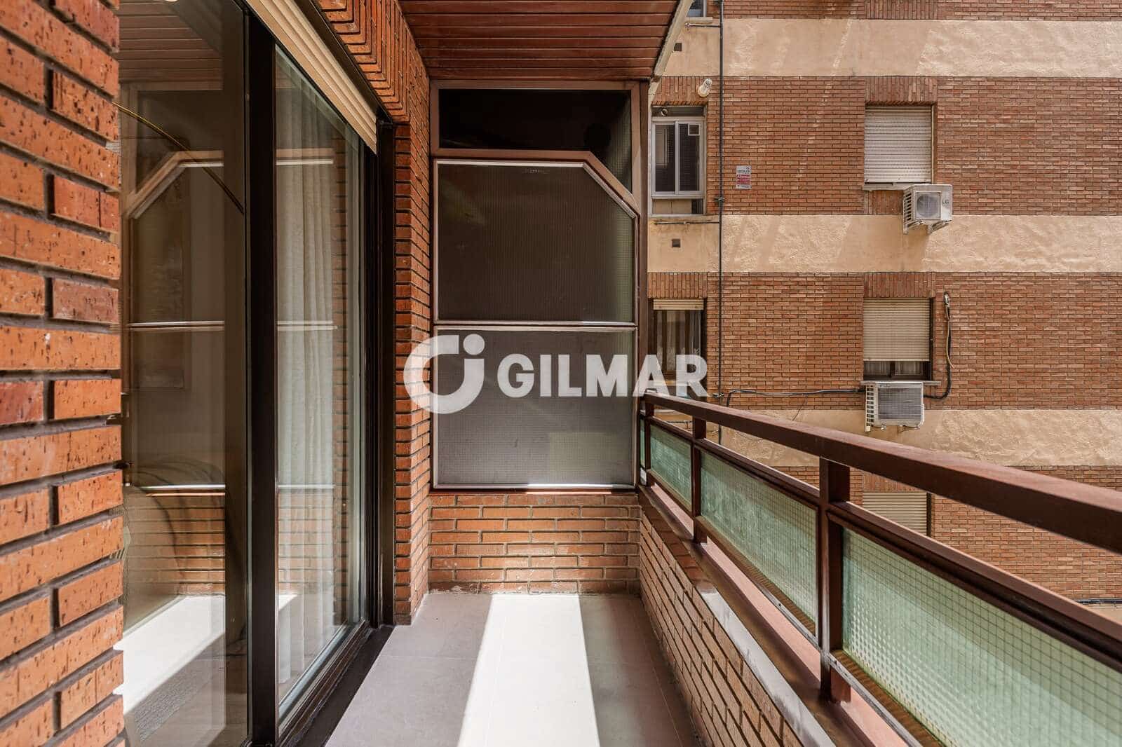 4 soveværelse Lejlighed til salg i Madrid by - € 925.000 (Ref: 10041719)
