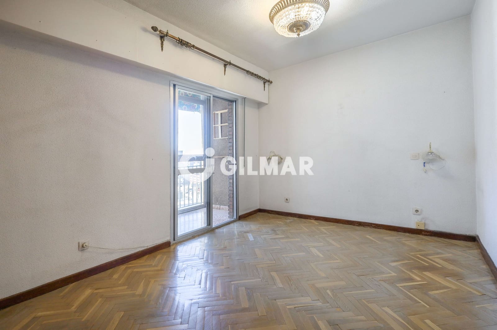 4 soveværelse Lejlighed til salg i Madrid by med swimmingpool - € 750.000 (Ref: 10041722)