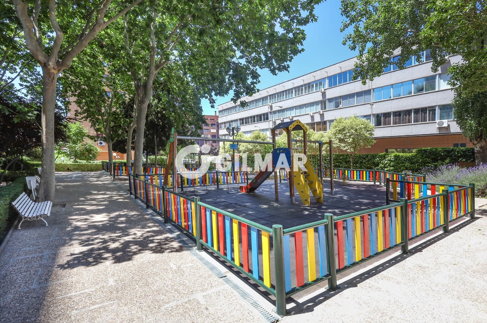 4 soveværelse Lejlighed til salg i Madrid by med swimmingpool - € 750.000 (Ref: 10041722)