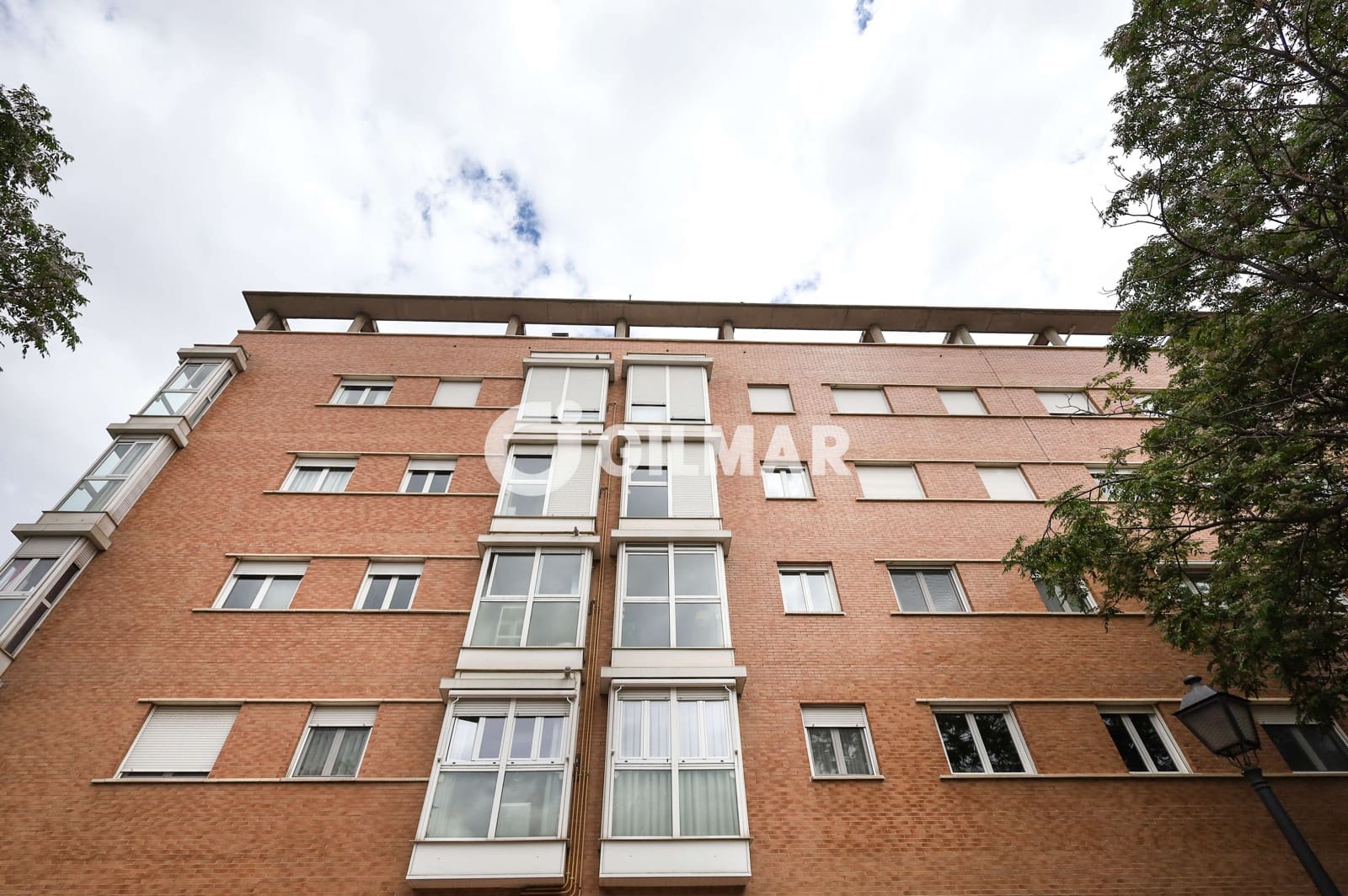 2 soveværelse Lejlighed til salg i Madrid by med garage - € 615.000 (Ref: 10041723)