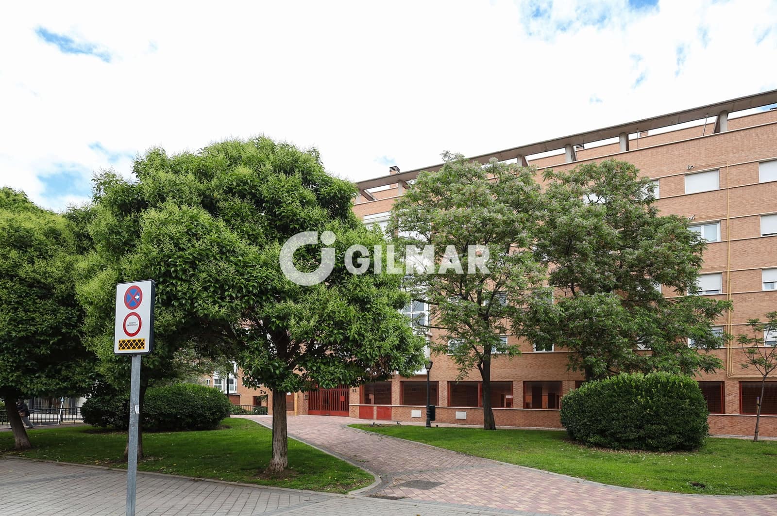 2 soveværelse Lejlighed til salg i Madrid by med garage - € 615.000 (Ref: 10041723)