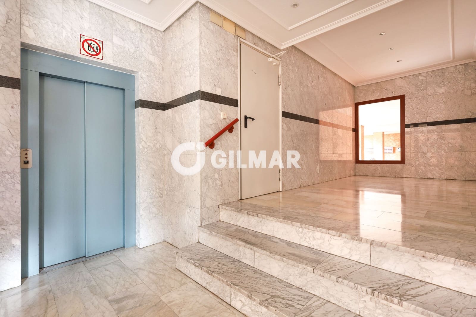 2 soveværelse Lejlighed til salg i Madrid by med garage - € 615.000 (Ref: 10041723)