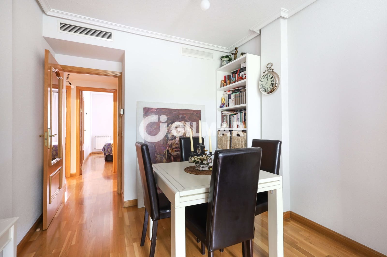 2 soveværelse Lejlighed til salg i Madrid by med garage - € 615.000 (Ref: 10041723)