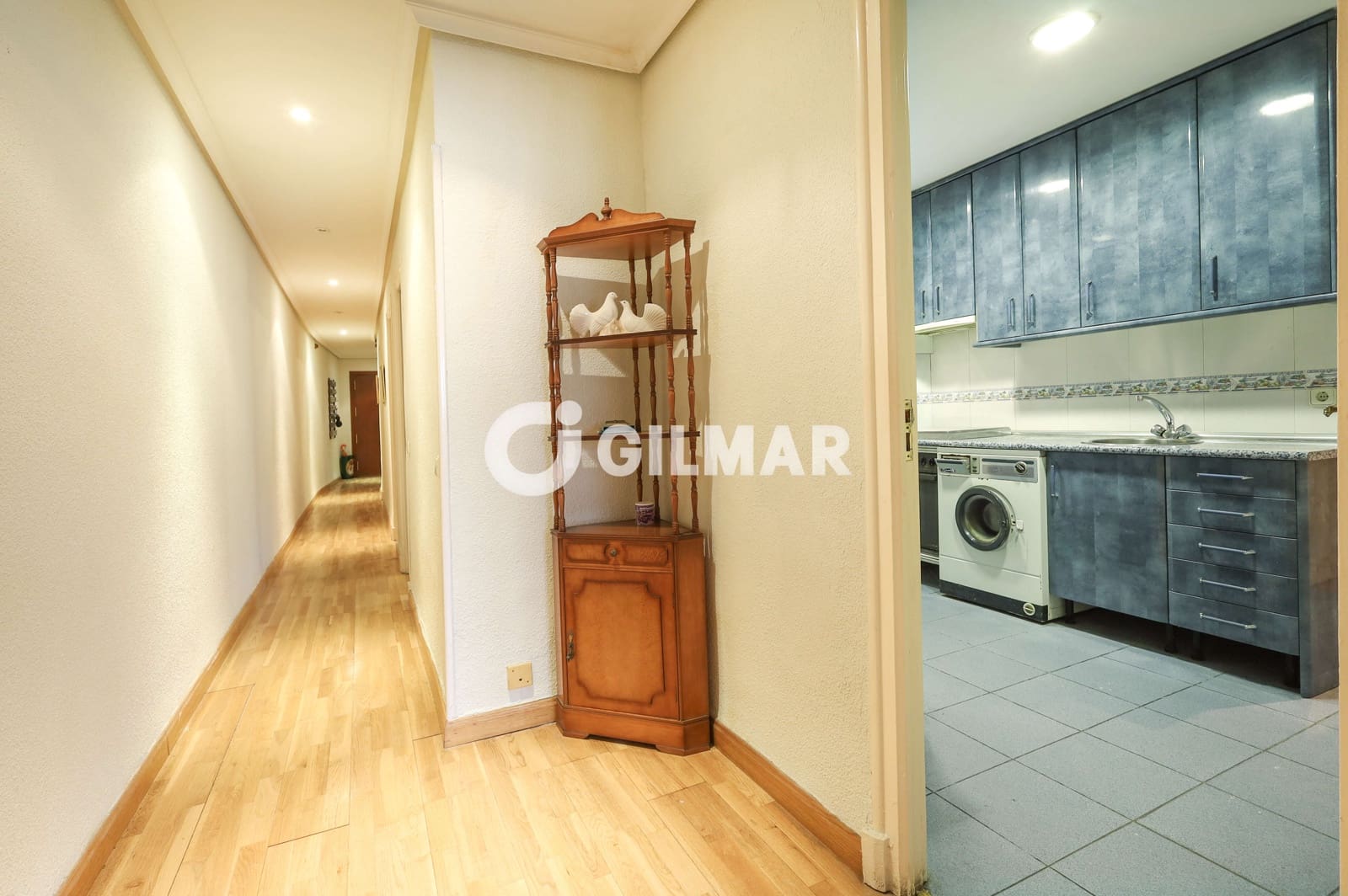5 soveværelse Lejlighed til salg i Madrid by - € 605.000 (Ref: 10041728)