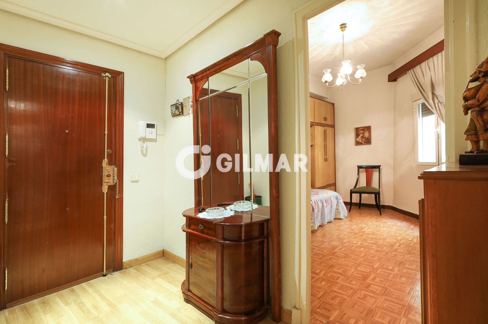 5 soveværelse Lejlighed til salg i Madrid by - € 605.000 (Ref: 10041728)