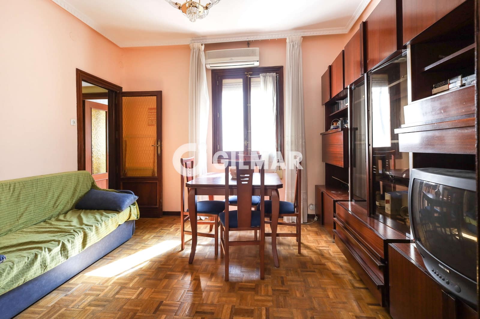 2 soveværelse Lejlighed til salg i Madrid by - € 370.000 (Ref: 10041734)
