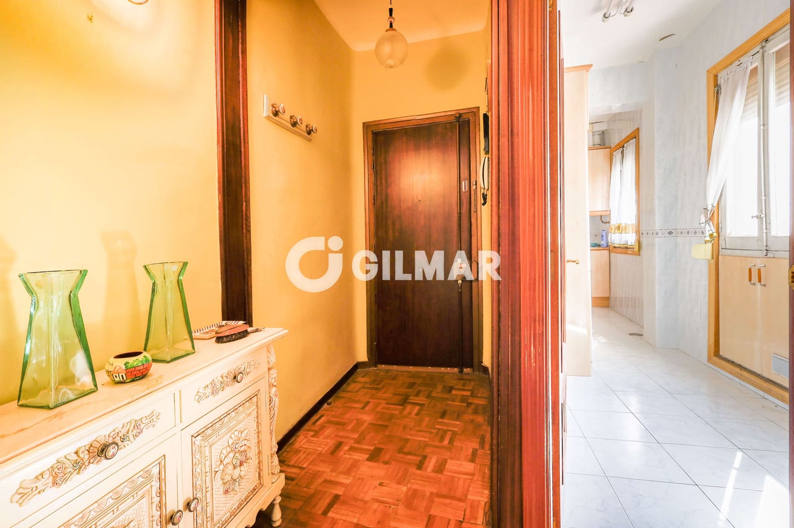 2 soveværelse Lejlighed til salg i Madrid by - € 370.000 (Ref: 10041734)
