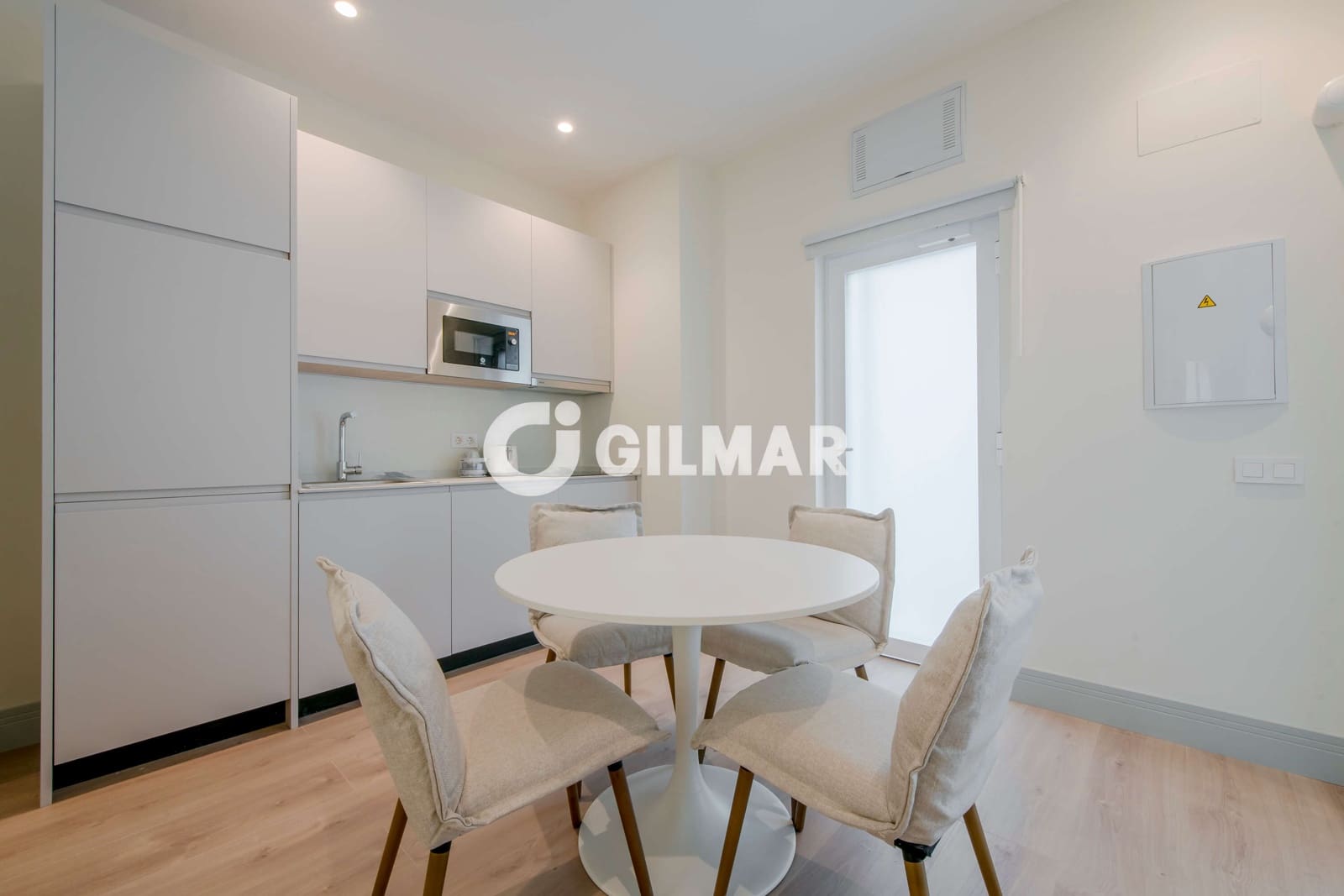 1 soveværelse Lejlighed til salg i Madrid by - € 345.000 (Ref: 10041737)
