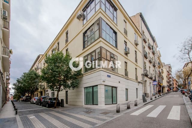 1 chambre Appartement à vendre à Embajadores, Madrid ville - 345 000 € (Ref: 10041737)