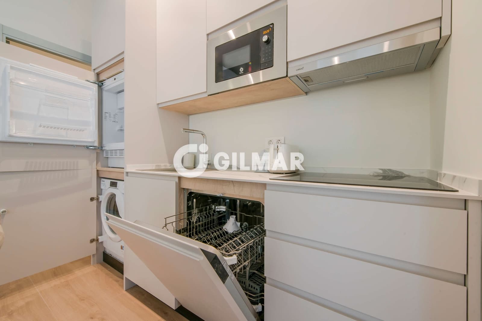 1 soveværelse Lejlighed til salg i Madrid by - € 345.000 (Ref: 10041737)