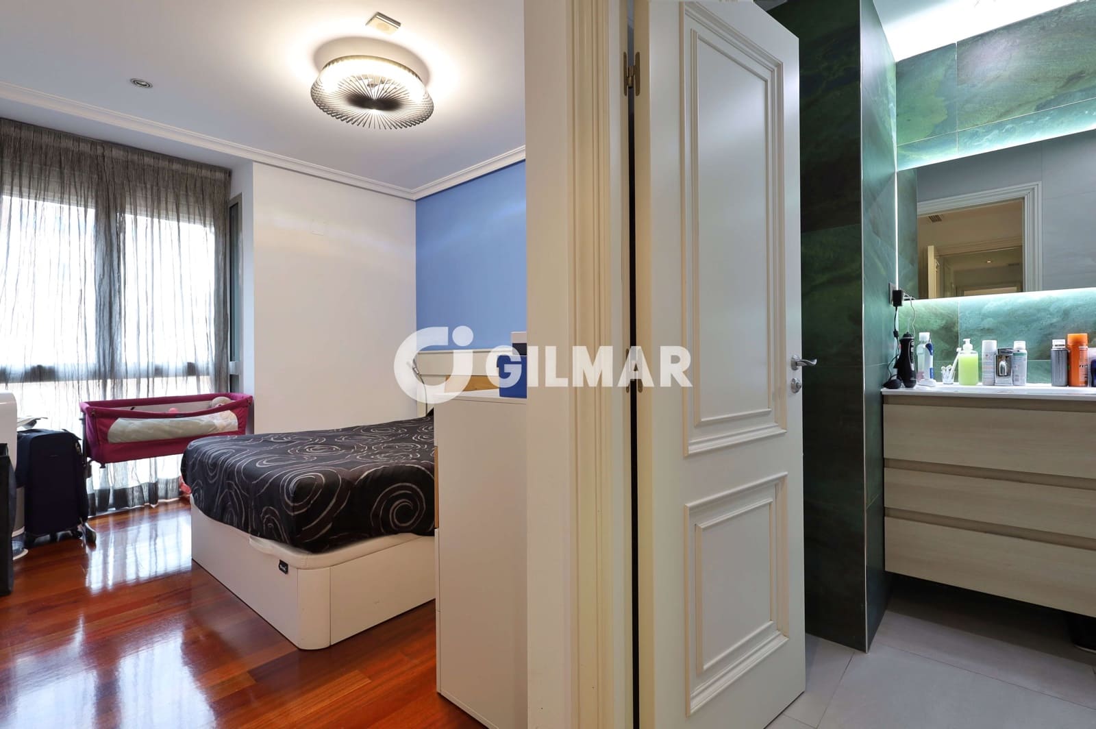 3 soveværelse Lejlighed til salg i Madrid by med swimmingpool garage - € 935.000 (Ref: 10041740)