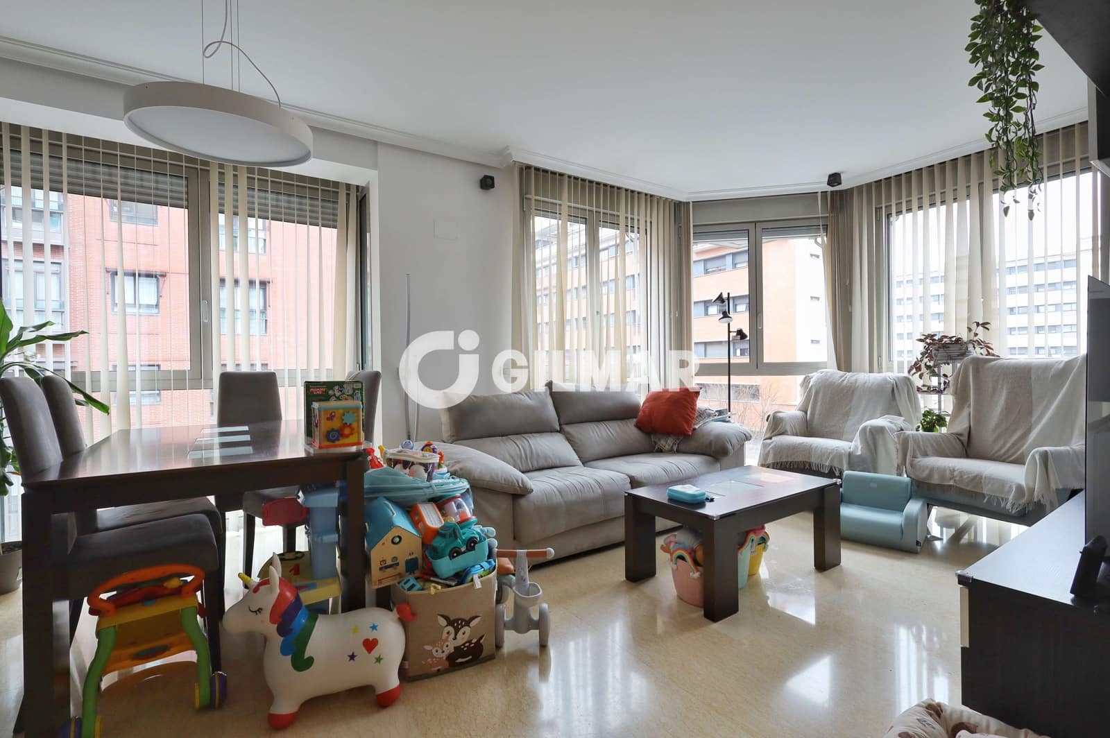 3 soveværelse Lejlighed til salg i Madrid by med swimmingpool garage - € 935.000 (Ref: 10041740)
