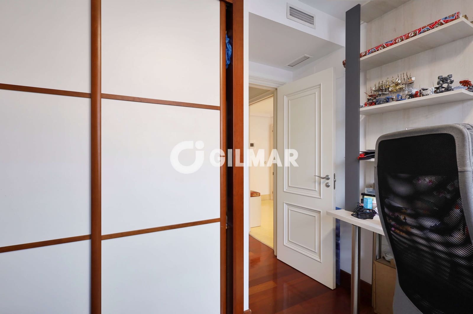 3 soveværelse Lejlighed til salg i Madrid by med swimmingpool garage - € 935.000 (Ref: 10041740)