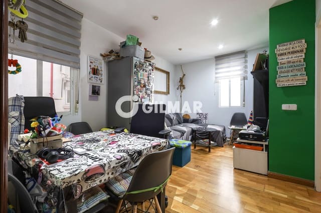 1 chambre Appartement à vendre à Embajadores, Madrid ville - 250 000 € (Ref: 10041741)
