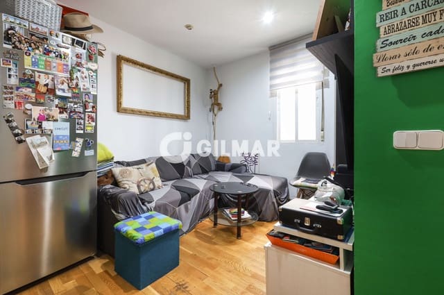 1 chambre Appartement à vendre à Embajadores, Madrid ville - 250 000 € (Ref: 10041741)