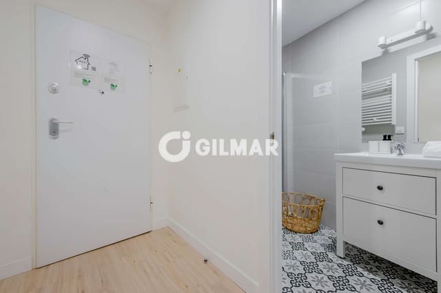 7 chambre Appartement à vendre à Embajadores, Madrid ville - 1 700 000 € (Ref: 10041742)