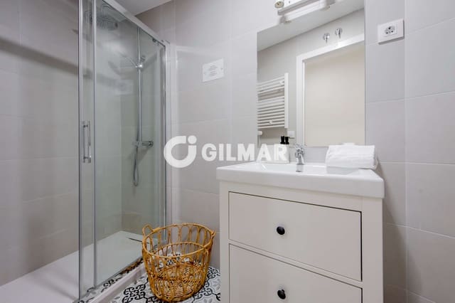 7 chambre Appartement à vendre à Embajadores, Madrid ville - 1 700 000 € (Ref: 10041742)