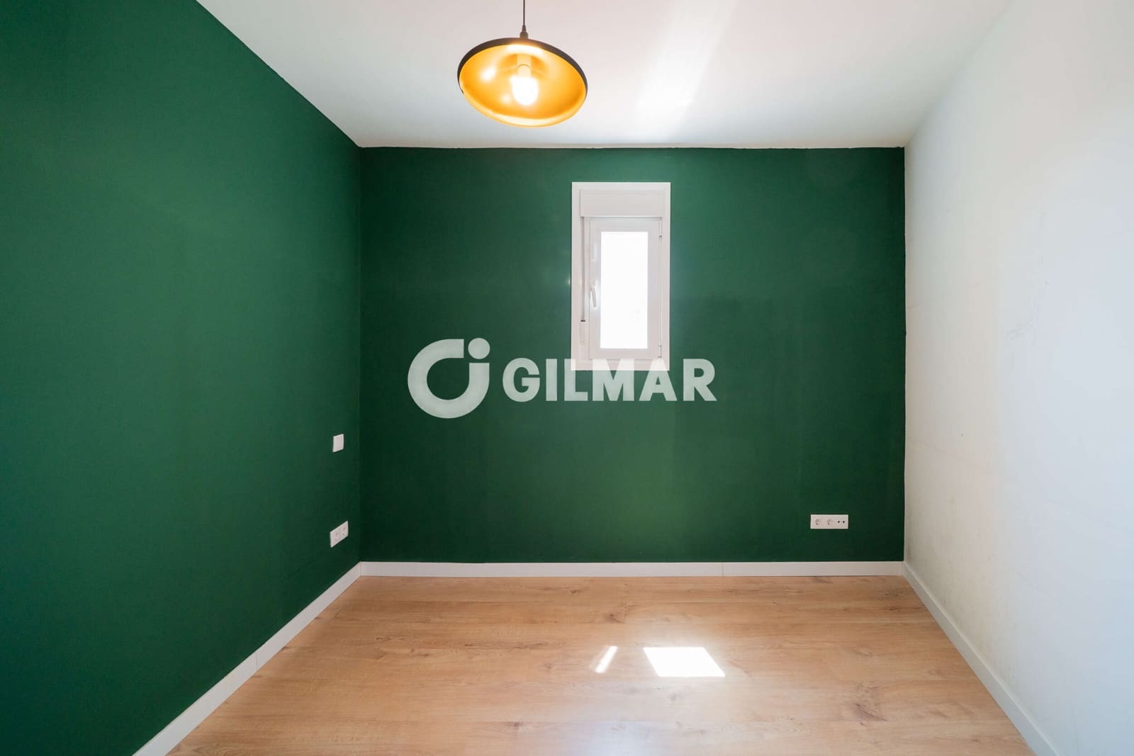 Piso de 4 habitaciones en Madrid ciudad en venta - 795.000 € (Ref: 10041743)
