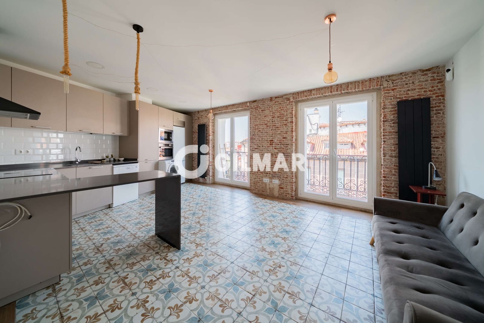 Piso de 4 habitaciones en Madrid ciudad en venta - 795.000 € (Ref: 10041743)