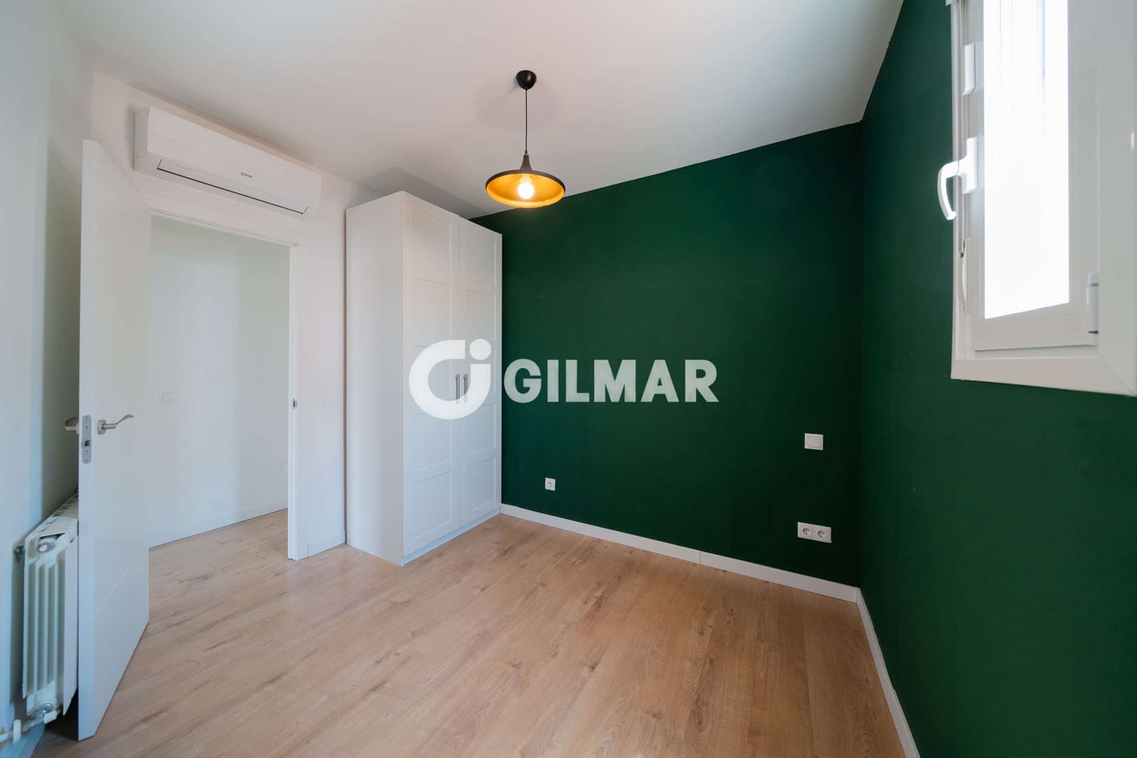 Piso de 4 habitaciones en Madrid ciudad en venta - 795.000 € (Ref: 10041743)