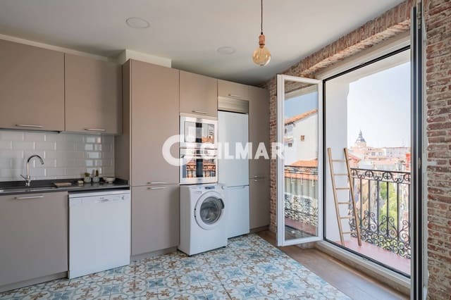 4 bedroom Flat for sale in Embajadores, Madrid city - € 795,000 (Ref: 10041743)